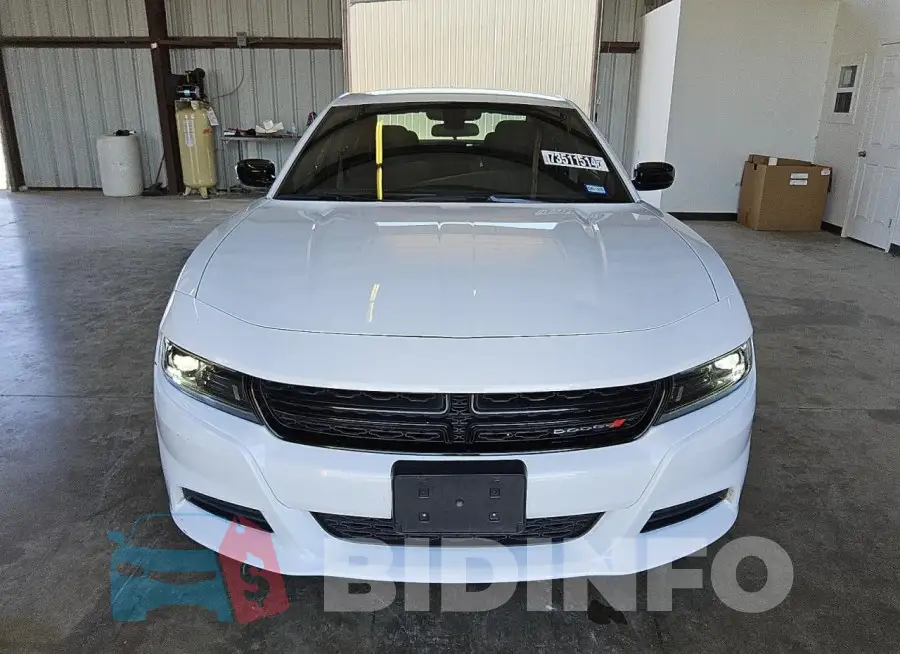 2C3CDXBG5PH595426 Photo# 5