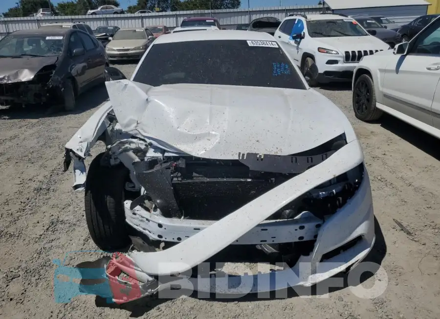 2C3CDXJG0PH676013 Photo# 5