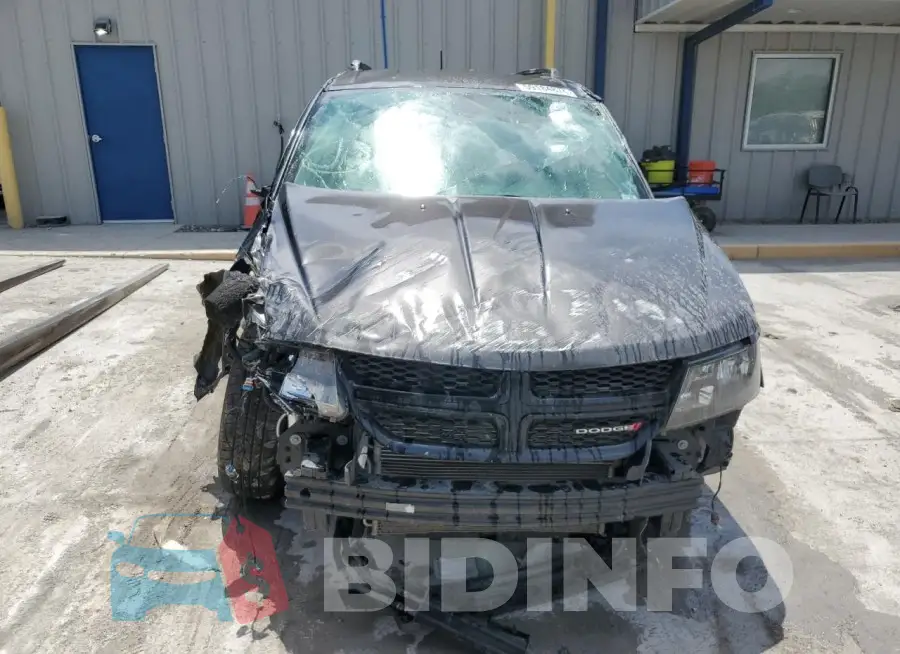 3C4PDCBG5KT750773 Photo# 5
