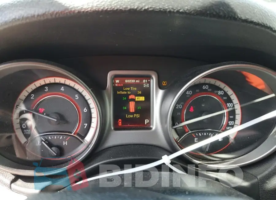 3C4PDCGG4HT677073 Photo# 9
