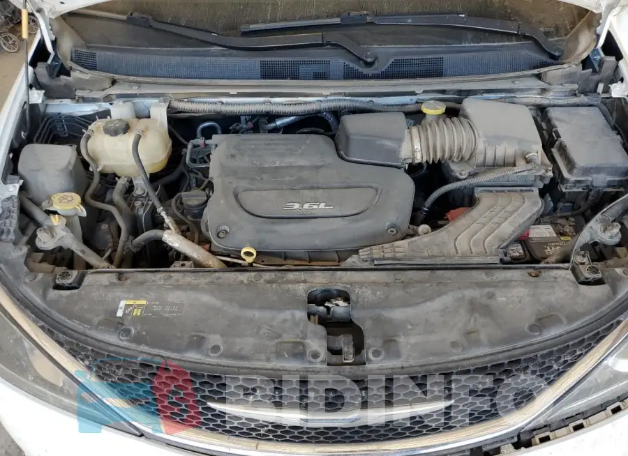 2C4RC1FG7JR122614 Photo# 12