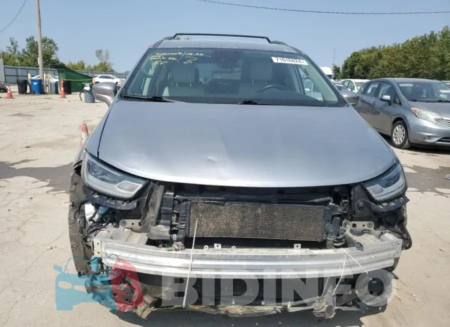 2C4RC1L75MR586428 Photo# 5