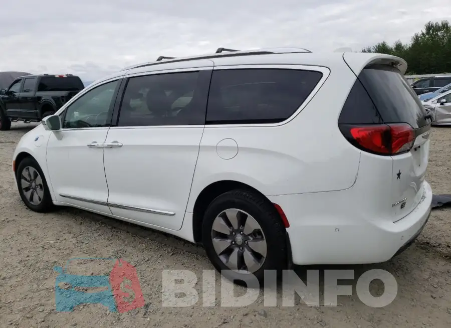 2C4RC1N76LR150943 Photo# 2