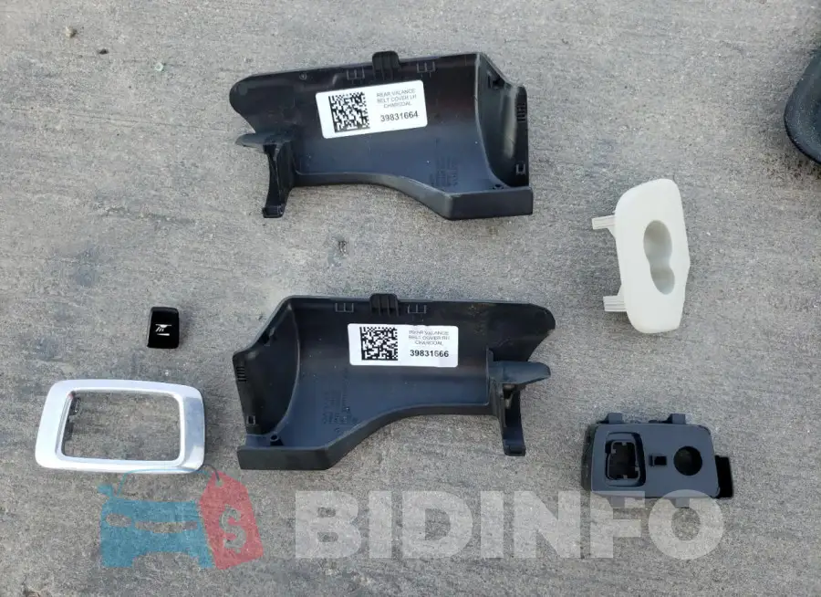 YV4A22PK2M1679316 Photo# 13
