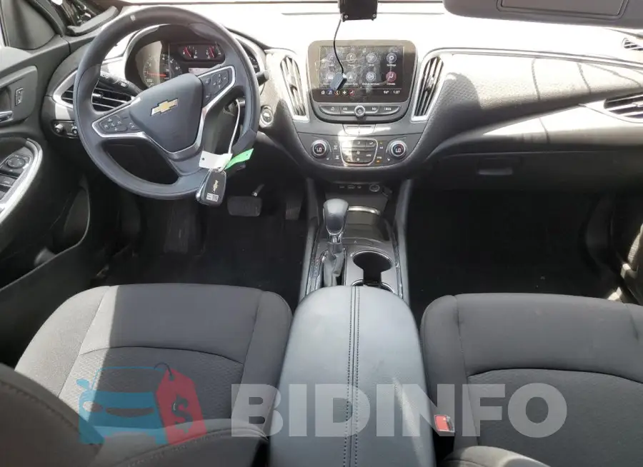 1G1ZD5ST8PF147103 Photo# 8