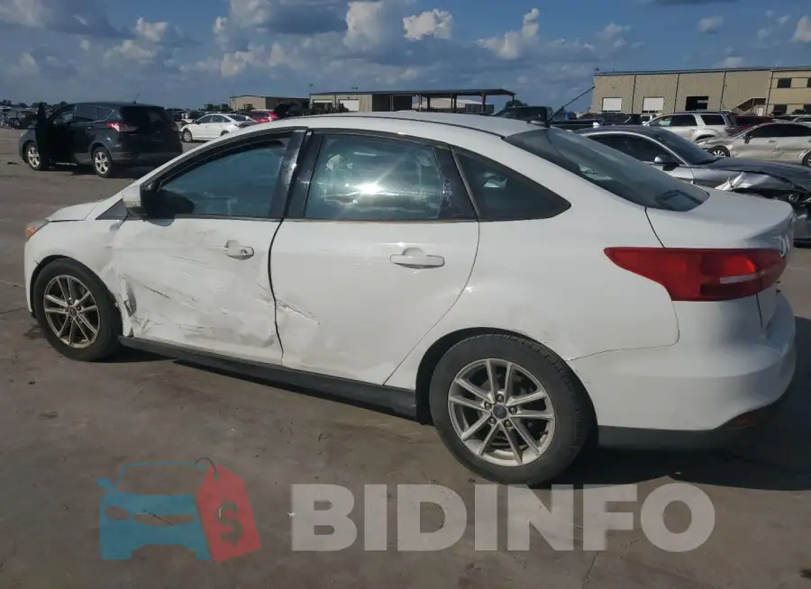 1FADP3F26GL378037 Photo# 2