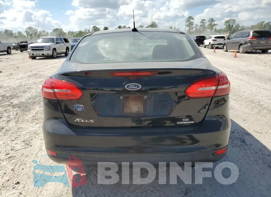 1FADP3F27GL394988 Photo# 6