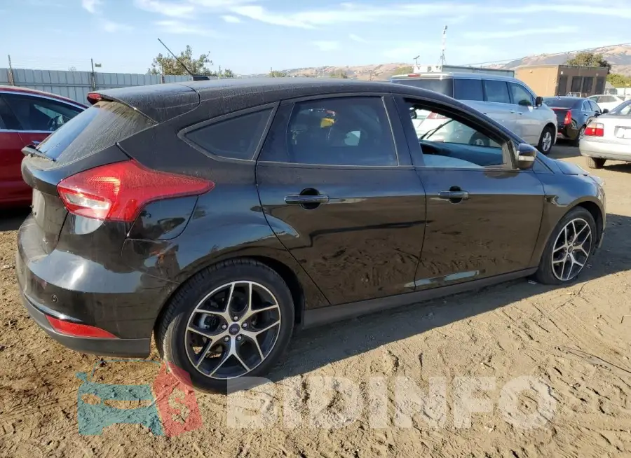 1FADP3M27JL224432 Photo# 3