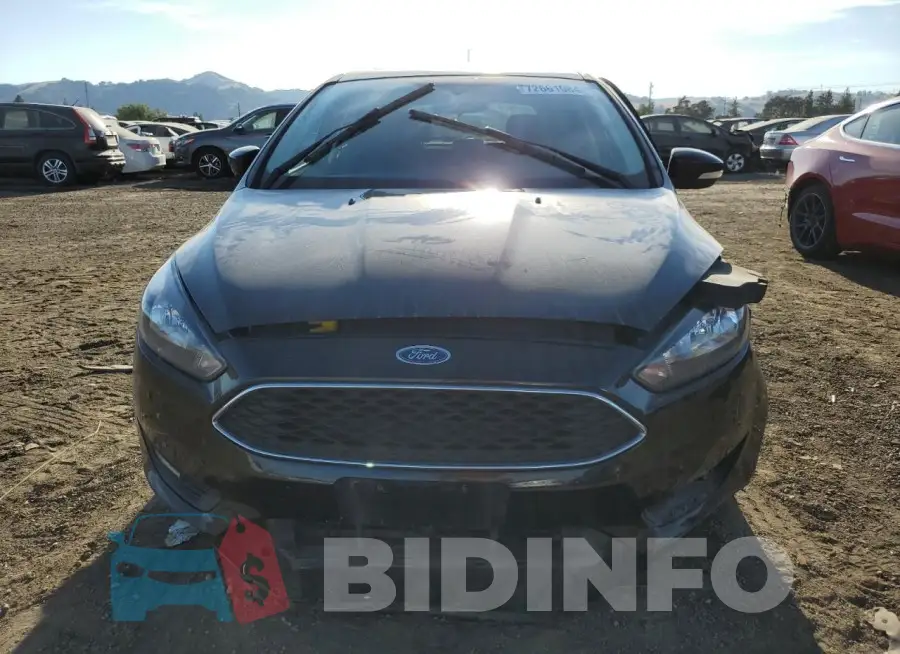 1FADP3M27JL224432 Photo# 5