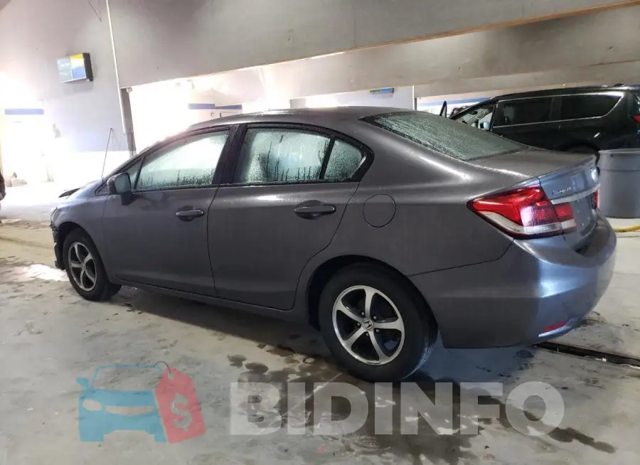 19XFB2F70FE026067 Photo# 2