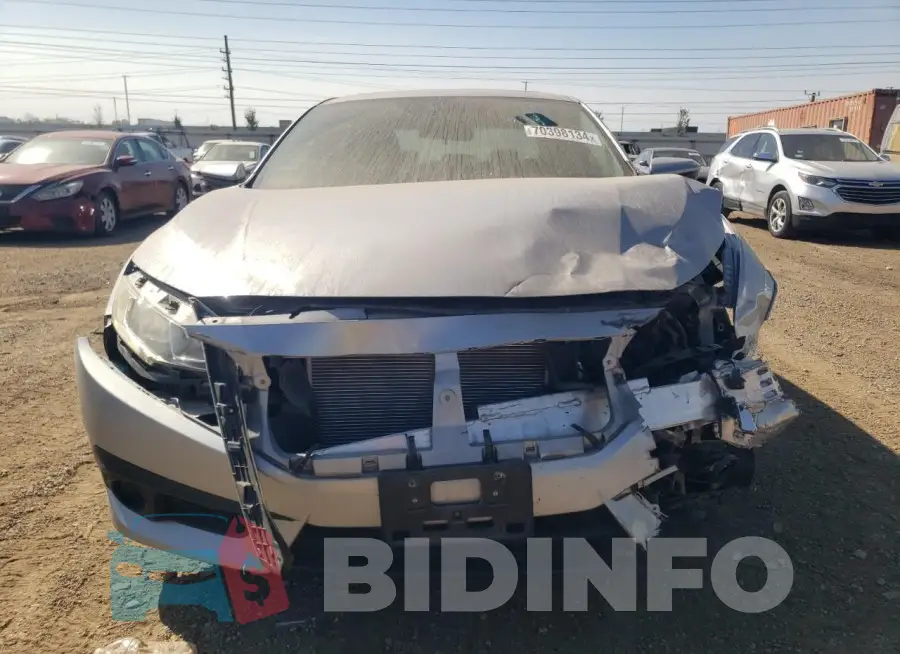 19XFC2F82GE059661 Photo# 5