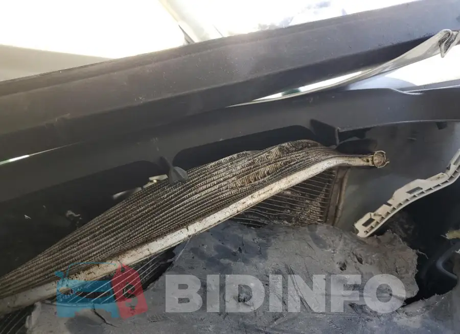 KNDJN2A26G7371781 Photo# 8