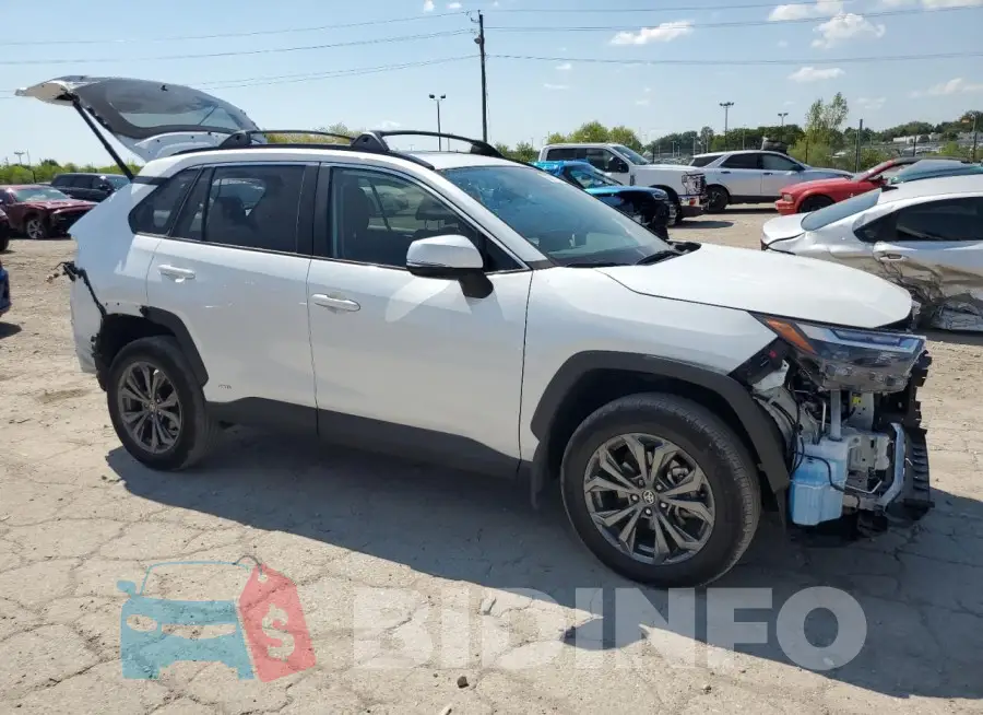 4T3B6RFV8PU130306 Photo# 4