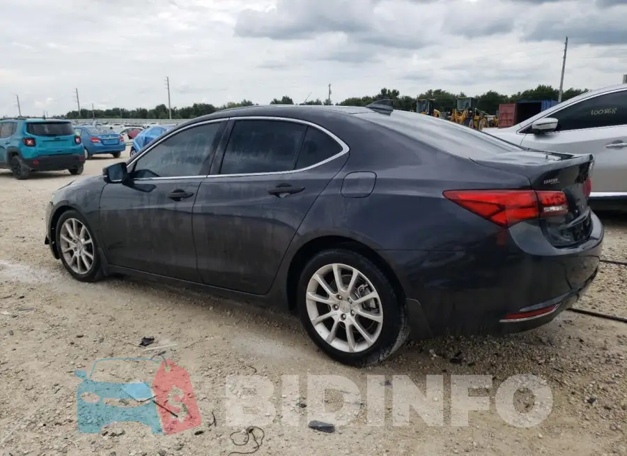 19UUB2F50FA021574 Photo# 2