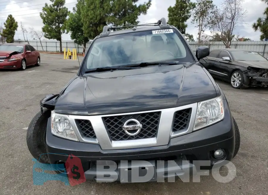 1N6ED0EB9LN702438 Photo# 5