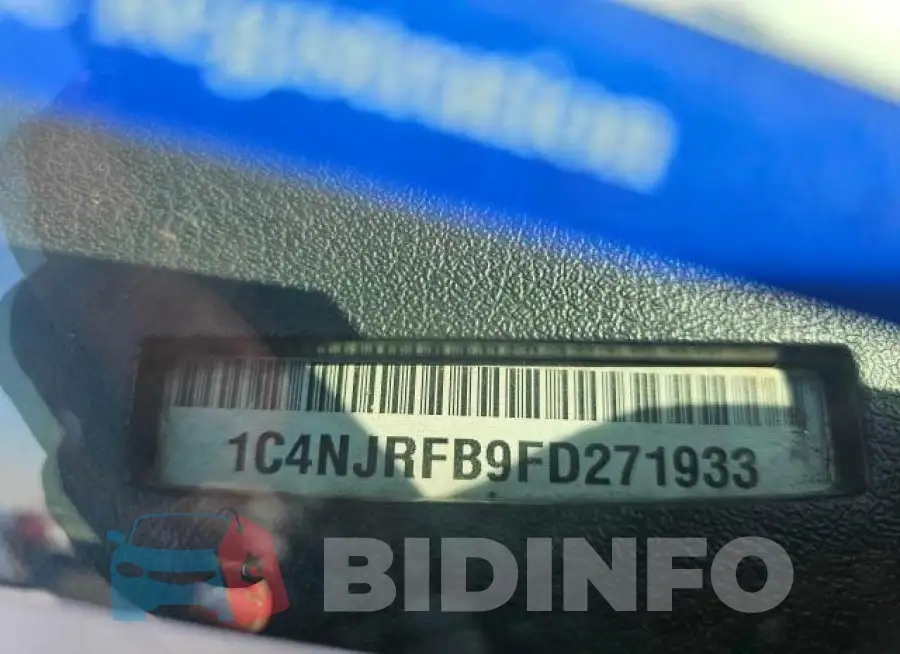 1C4NJRFB9FD271933 Photo# 10