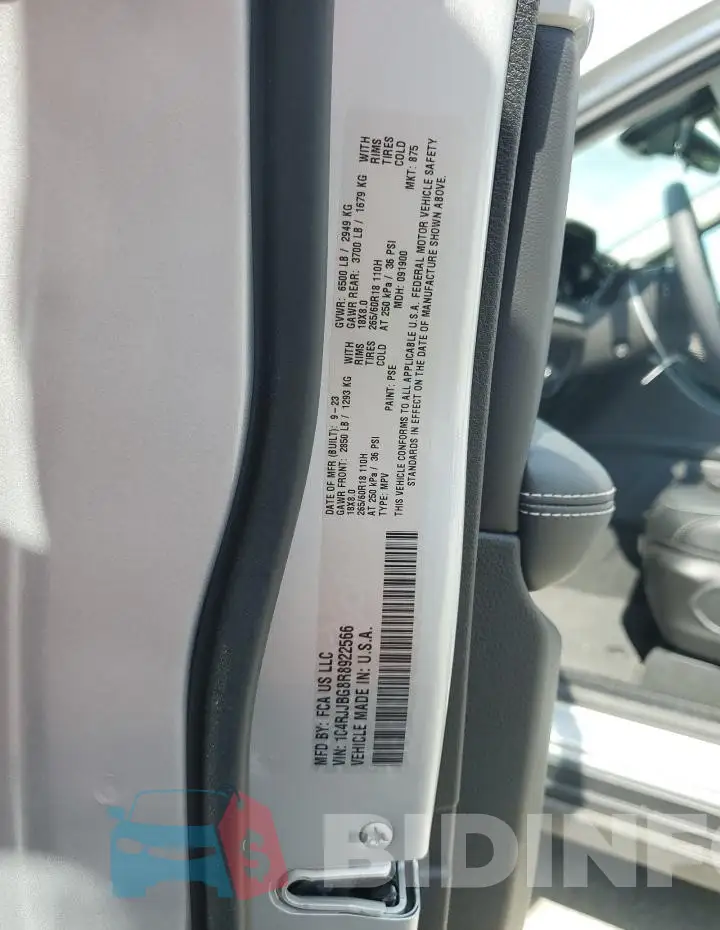 1C4RJJBG8R8922566 Photo# 14