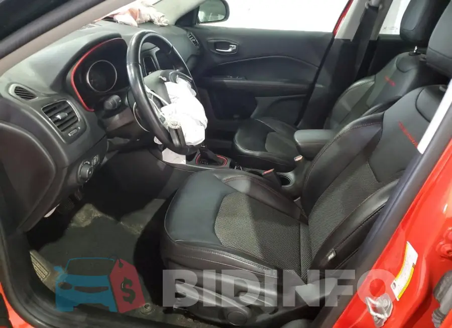 3C4NJDDBXLT161923 Photo# 7