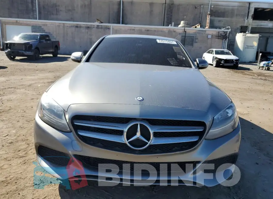 55SWF4JB8GU100597 Photo# 5