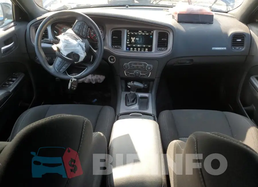2C3CDXMG7PH661374 Photo# 8