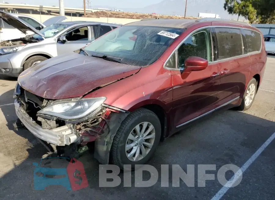 2C4RC1BG3KR650139 Photo# 1