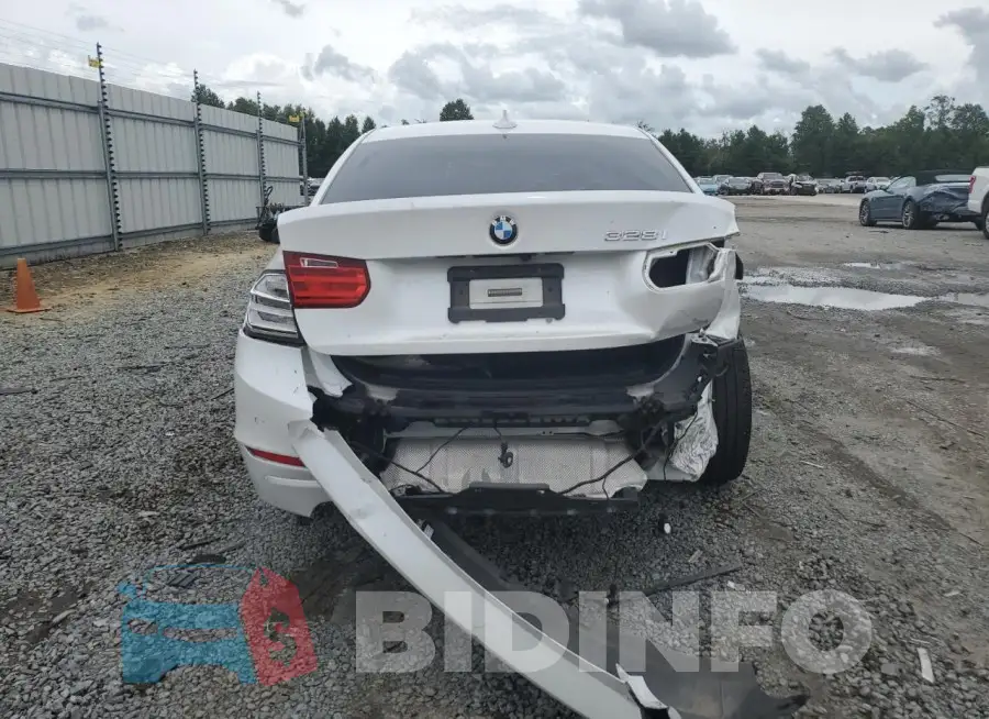 WBA3A5G57FNS83322 Photo# 6