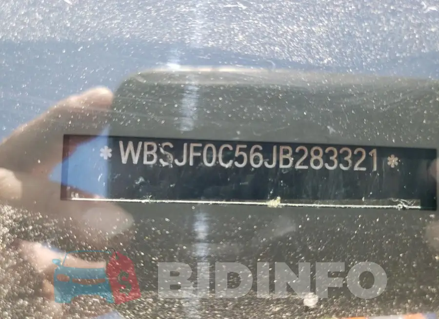 WBSJF0C56JB283321 Photo# 12