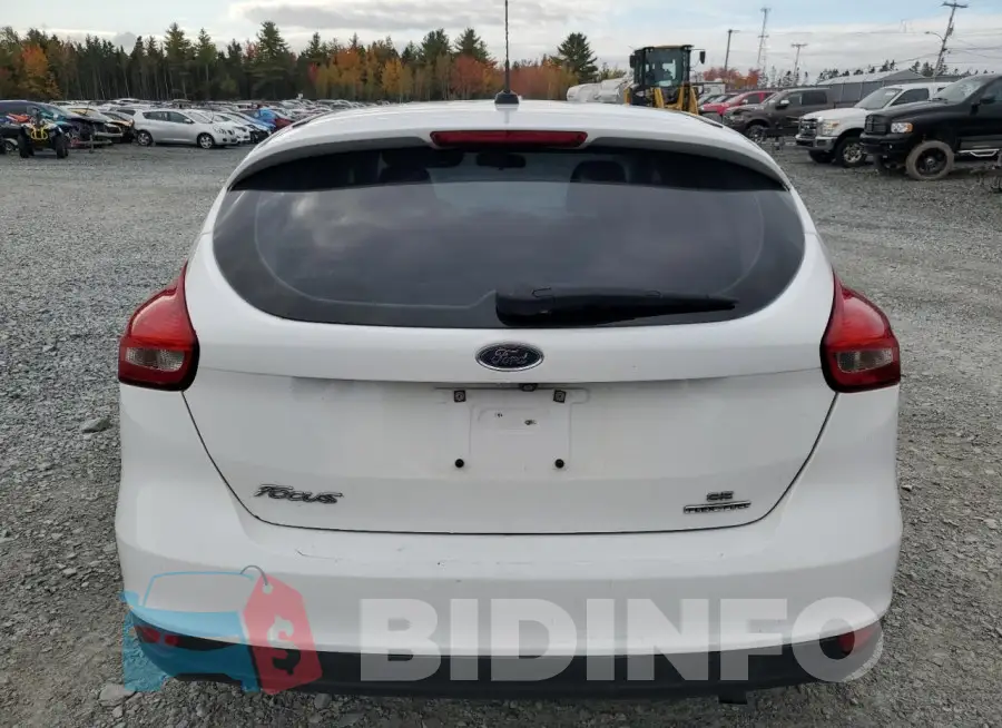 1FADP3K27FL272491 Photo# 6