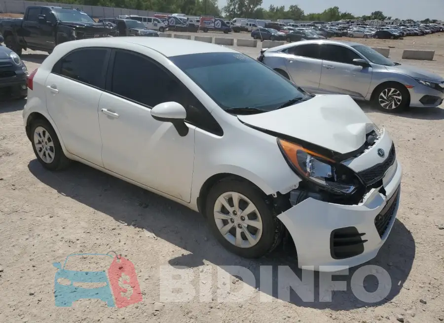 KNADM5A36H6035644 Photo# 4