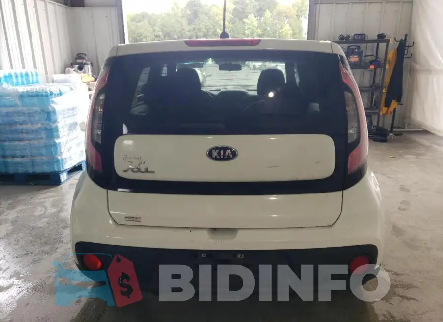 KNDJN2A22J7520162 Photo# 6