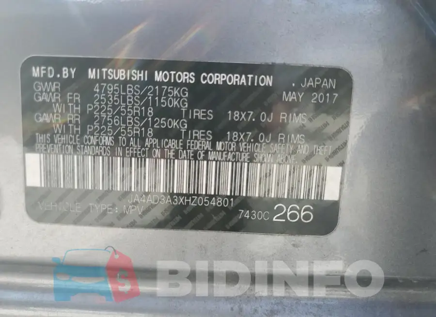 JA4AD3A3XHZ054801 Photo# 13