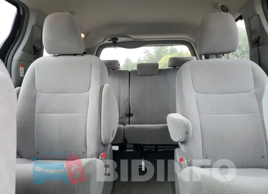 5TDJZ3DC2HS176783 Photo# 10