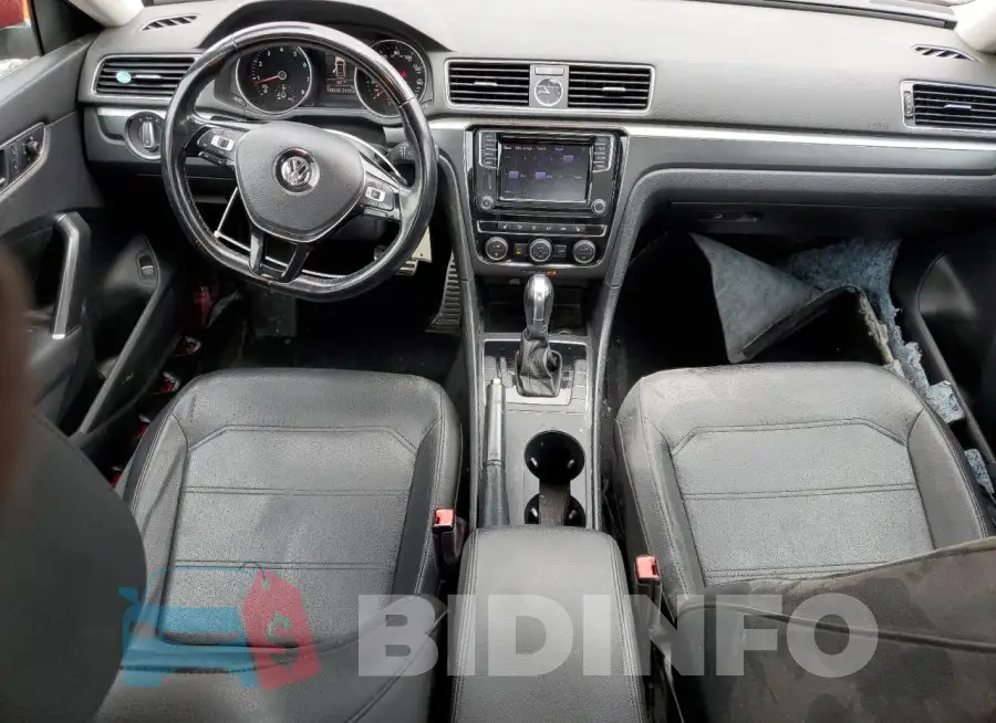 1VWDT7A36HC042433 Photo# 8