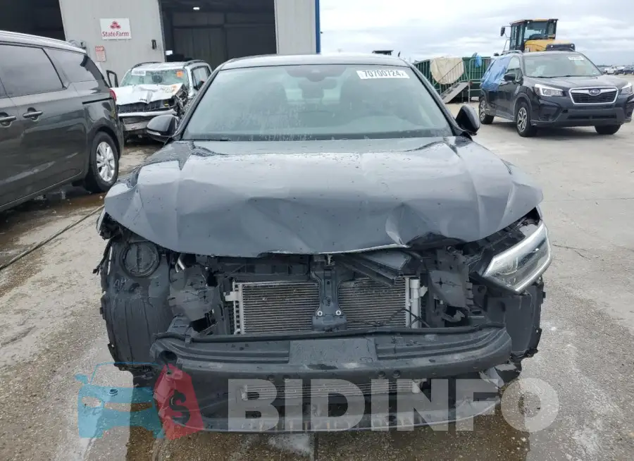 3VW2T7BU7NM002256 Photo# 5