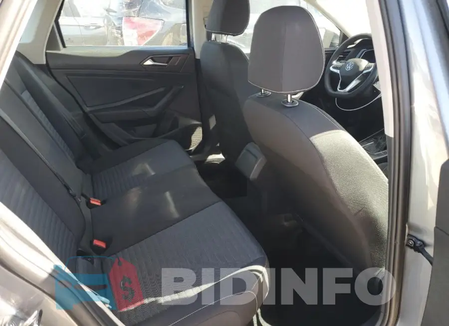 3VW5M7BU0RM030206 Photo# 10