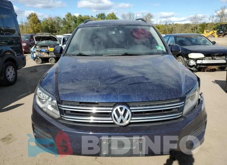 WVGBV7AX4GW593735 Photo# 5