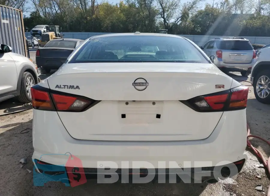 1N4BL4CV1PN330280 Photo# 6