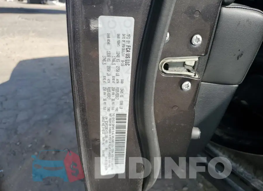 3C4PDCBB1HT511881 Photo# 14