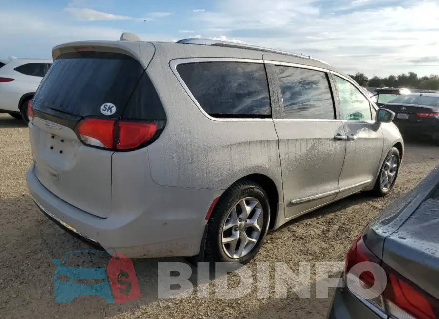 2C4RC1EG2HR635331 Photo# 3