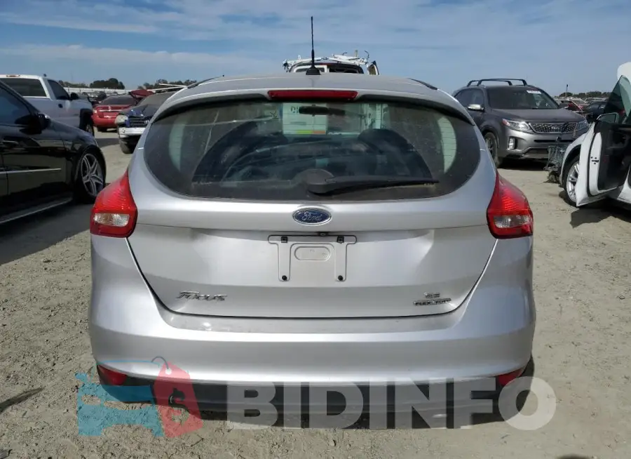 1FADP3K26FL203520 Photo# 6