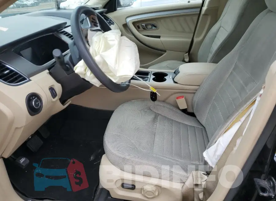1FAHP2D8XGG104769 Photo# 7