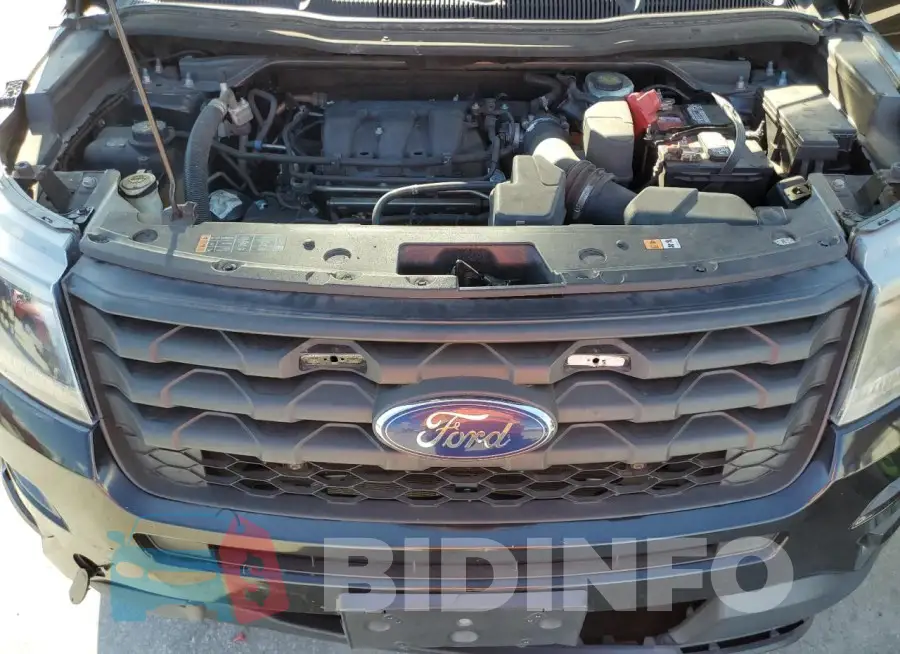 1FM5K8AR5HGD93438 Photo# 12
