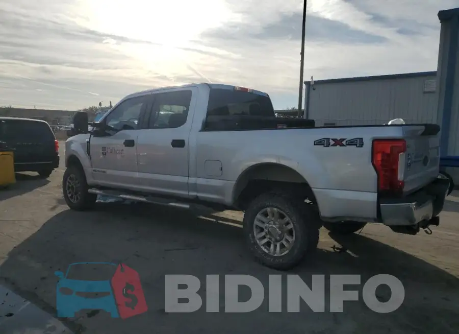 1FT7W2BT4JEB22378 Photo# 2