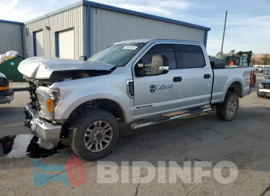 1FT7W2BT4JEB22378 Photo# 1