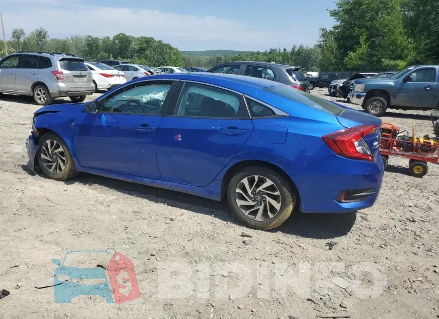 19XFC2F72GE240556 Photo# 2