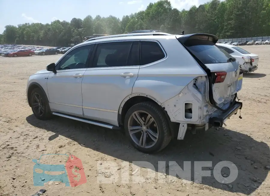 3VV3B7AX6KM071832 Photo# 2