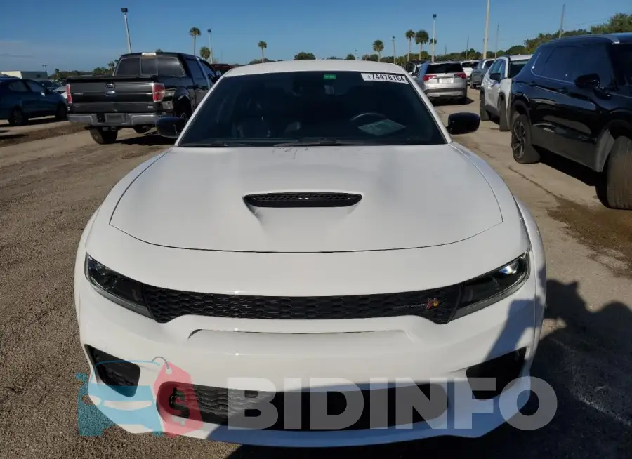 2C3CDXGJ1PH502874 Photo# 5