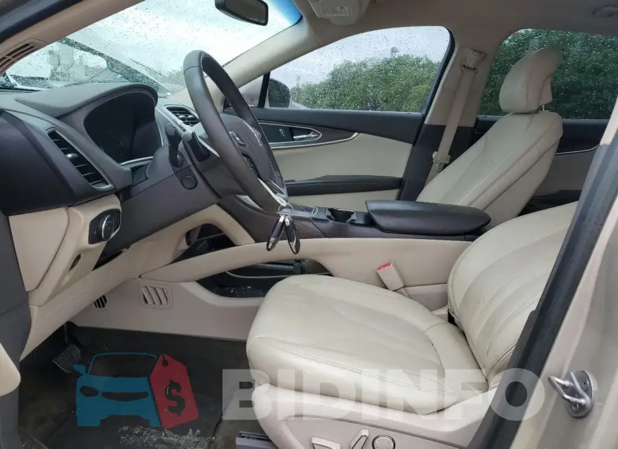 2LMPJ6KR1HBL45655 Photo# 7