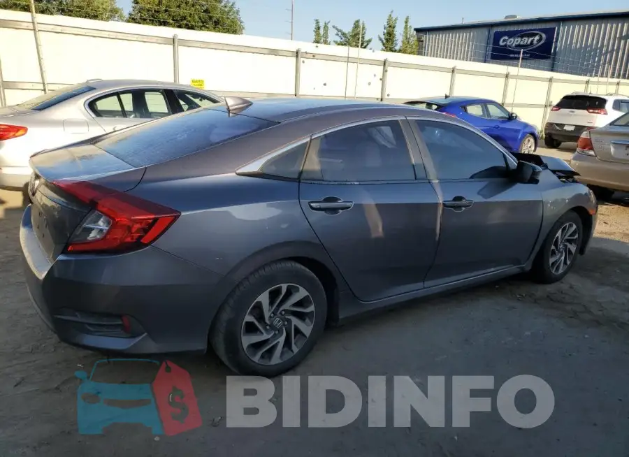 19XFC2F71HE081627 Photo# 3