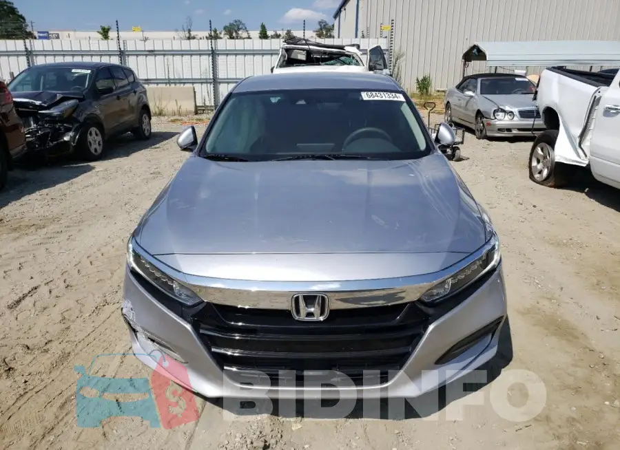 1HGCV1F11KA174016 Photo# 5